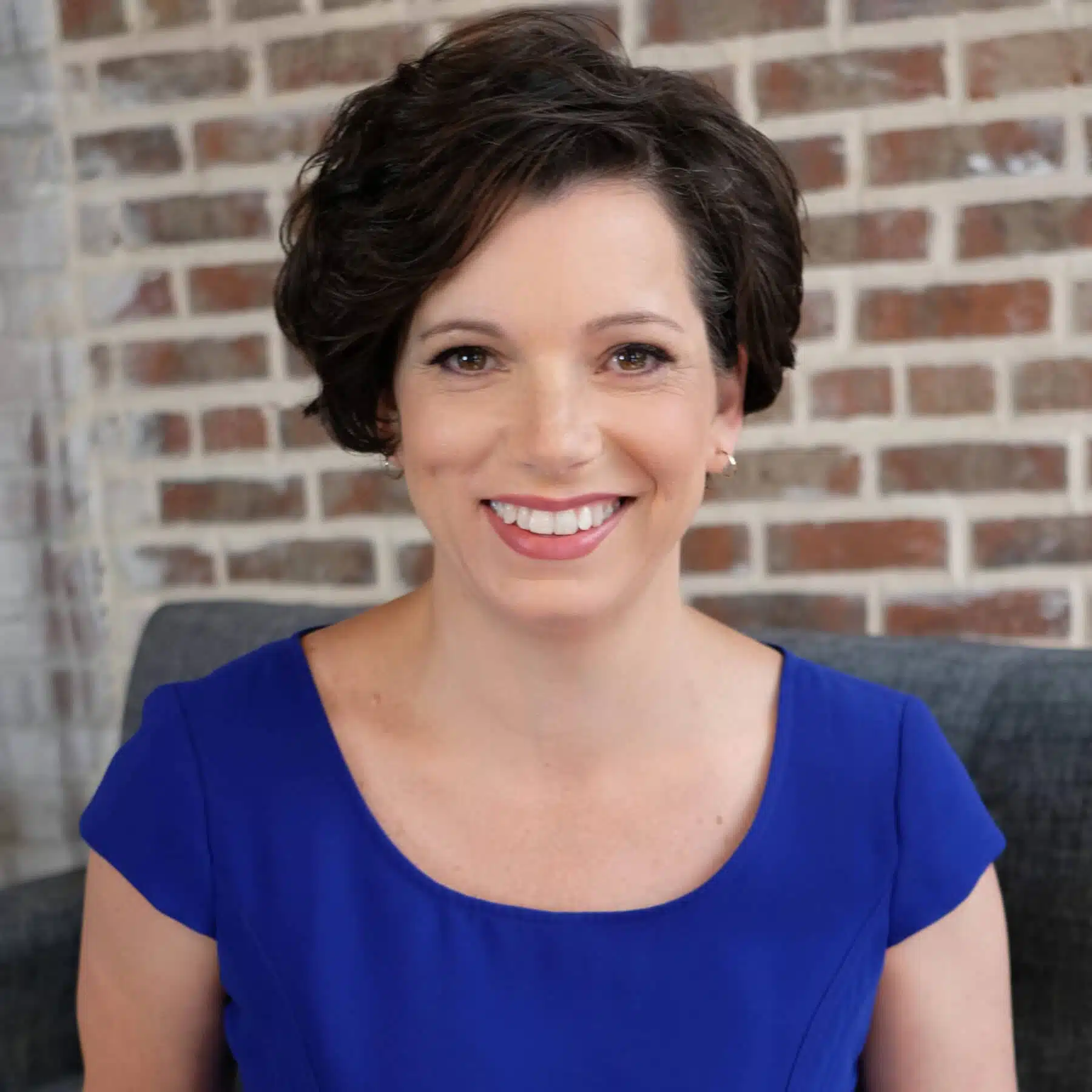 Stephanie Everett Headshot